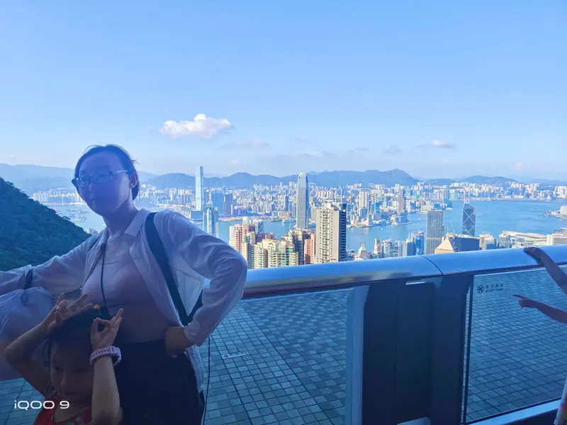 香港 · 35