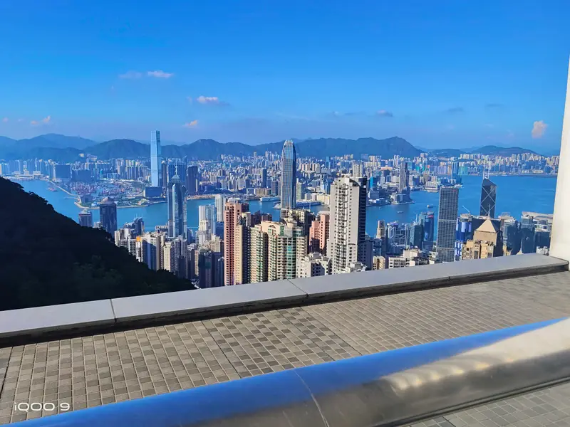 香港 · 44